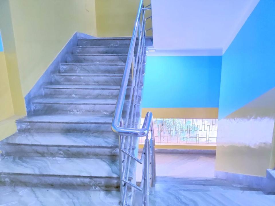 Hotel Vaishnavi Near Baba Dham Temple Деогарх Экстерьер фото